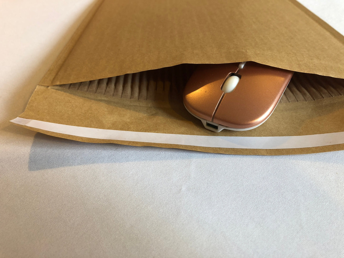 180 x 260mm Enviroflute White Peel & Seal Padded Pocket EF1/D