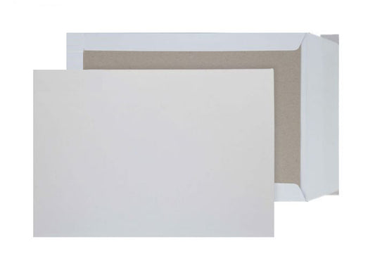 238 x 165mm C5 Sentinel White Peel & Seal Board Back 9283