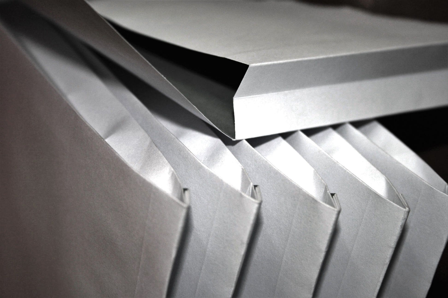 381 x 254mm Appalachian White Peel & Seal Gusset 8809